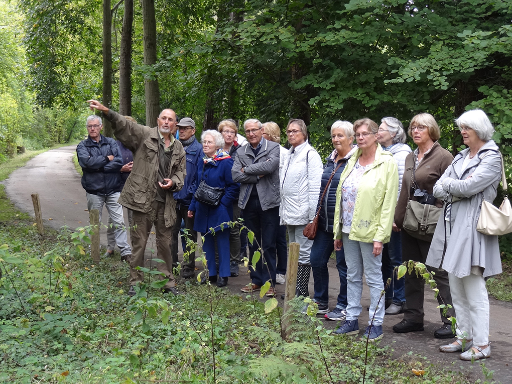  Uistapje 2017, rondleiding in de natuur en uitleg van de natuur. 